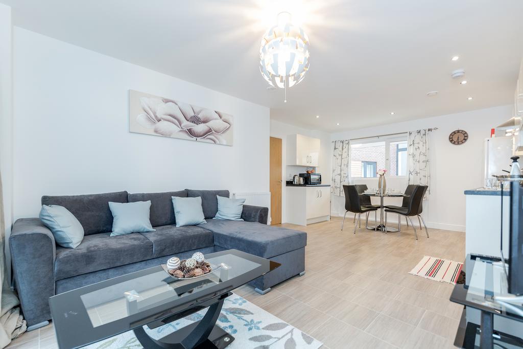 Appartement CONEN Image Court à Romford Extérieur photo